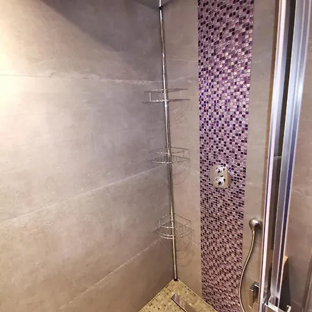 Mazot De Joe Avec Son Hammam Entre La Clusaz Et Annecy